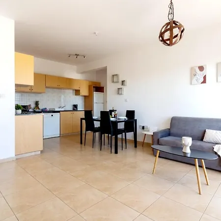 Star 21 * Lemesos