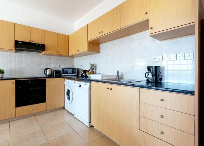 Star 21 * Λεμεσός